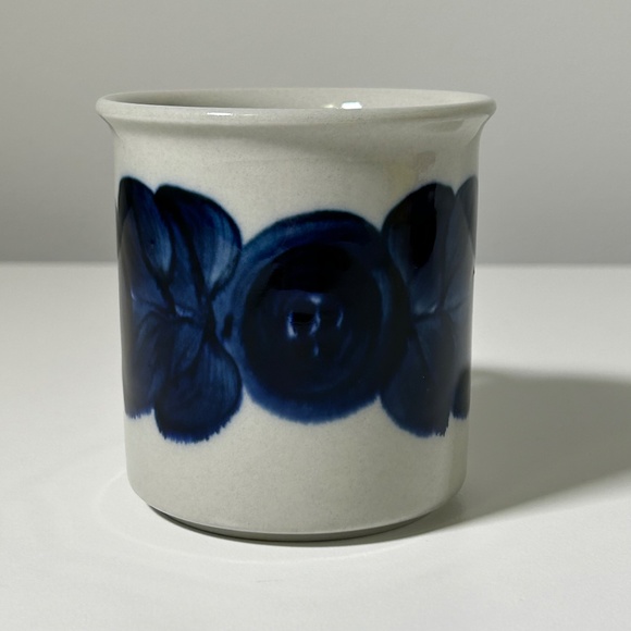 Vintage 50s 60s Arabia of Finland Ulla Procope Stoneware Anemone Mug Signed - Picture 2 of 9